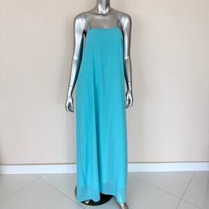 Women long light blue dress size 6 US